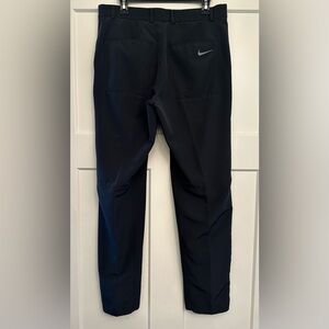Nike Golf Mens Size 32x30 Black Standard Fit Stay Cool Dri-Fit Pants EUC